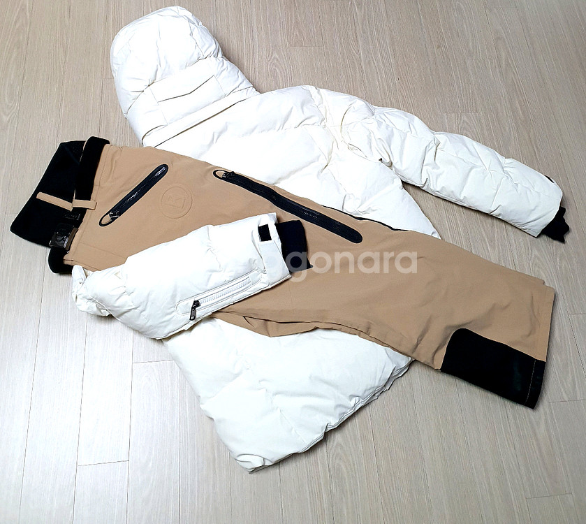 스키복계의 에르메스 명품 보그너 여성 스키복(새제품)--6