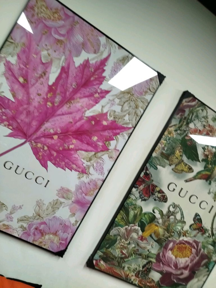 구찌 나비 새 나무 감성 대형 그림액자 그림 액자 팝아트 인테리어소품 명품그림 명품액자 꽃 곰인형 콜라보 인테리어--4