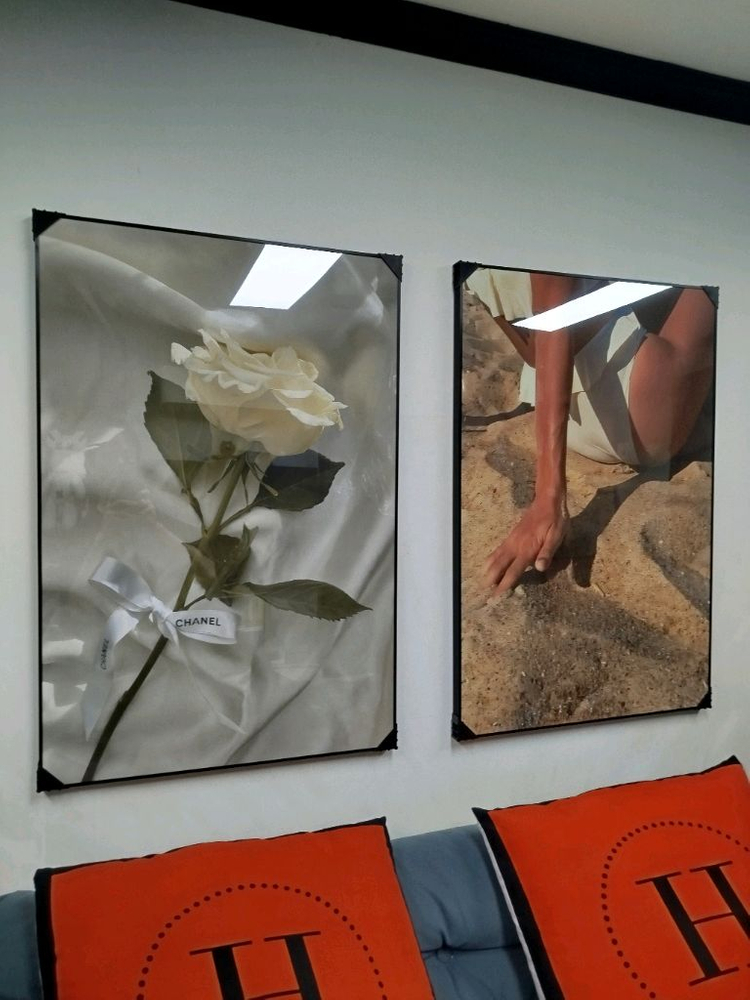 샤넬 장미 선물 대형 그림액자 그림 액자 팝아트 인테리어소품 명품그림 명품액자 꽃 곰인형 콜라보 인테리어--9
