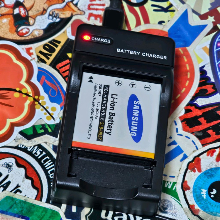 Y2K 감성 디카 삼성 VLUU NV3 디지털카메라 레트로 700만화소 이미지