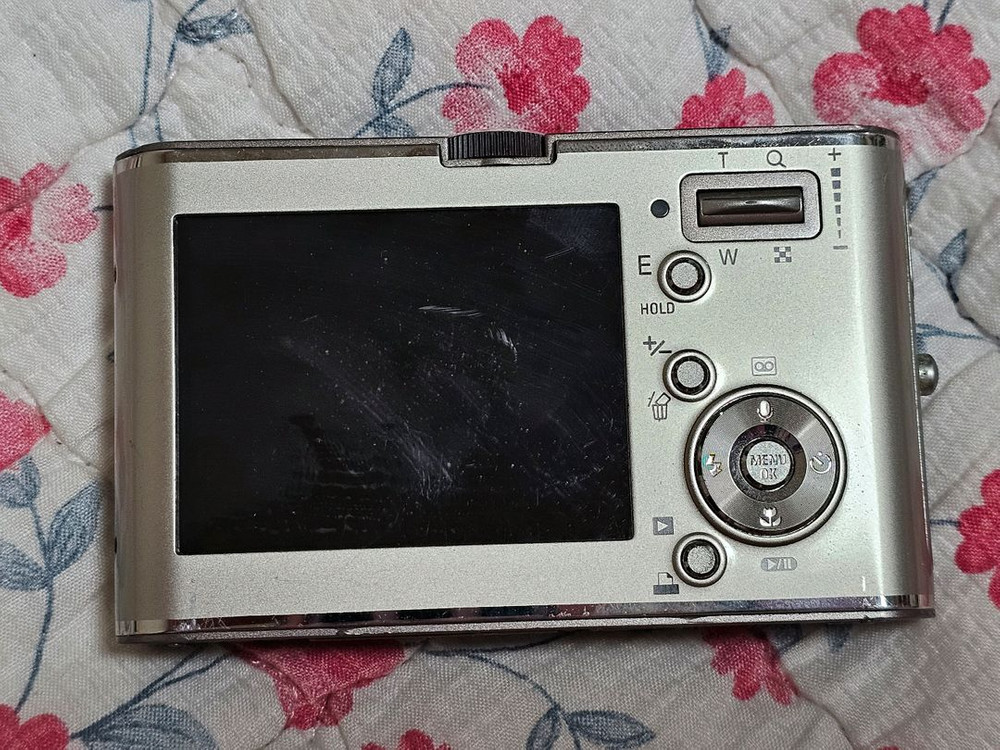 Y2K 감성 디카 삼성 VLUU NV3 디지털카메라 레트로 700만화소 이미지