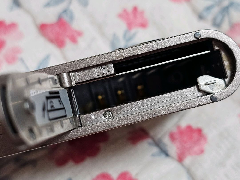 Y2K 감성 디카 삼성 VLUU NV3 디지털카메라 레트로 700만화소 이미지