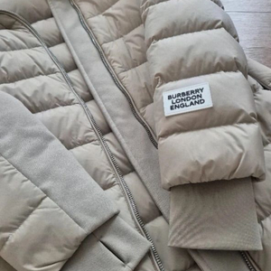 버버리 패딩 S