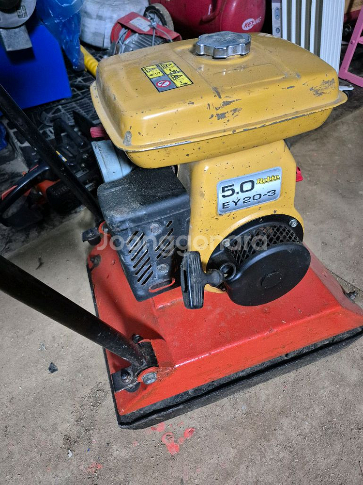 로빈콤팩터 땅다짐기--0