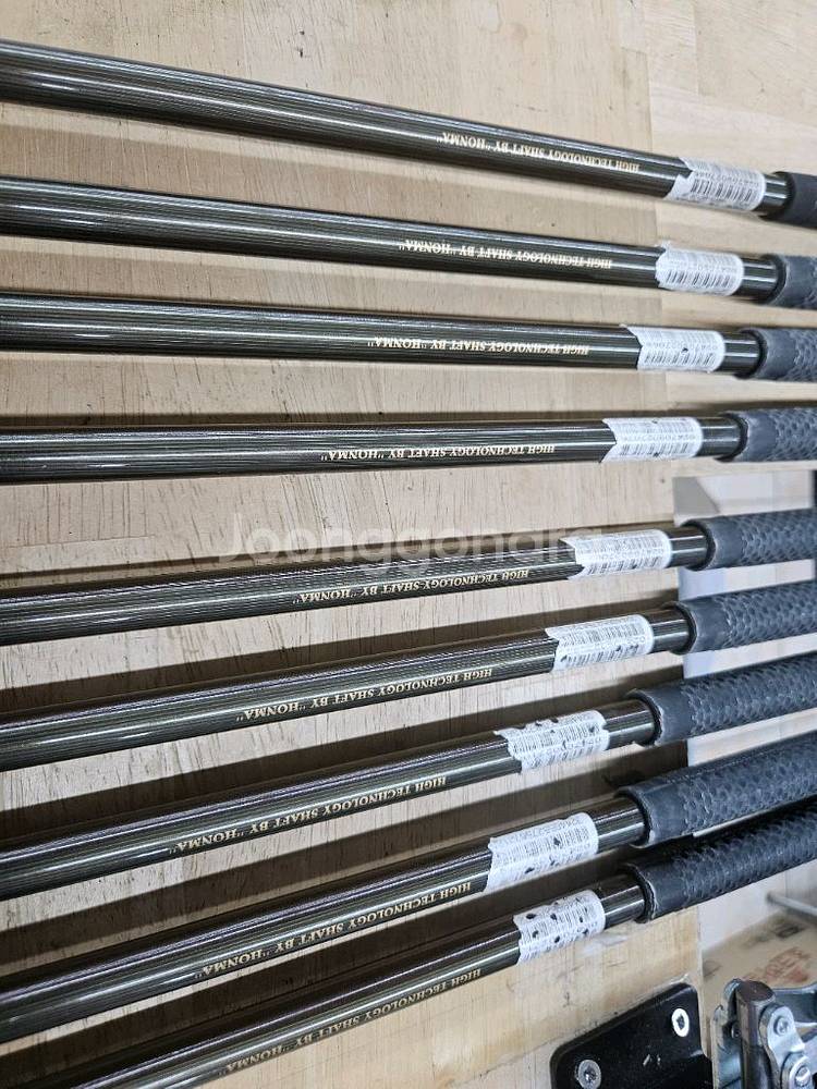 금장 혼마4스타 트윈마크 아이언 세트--3