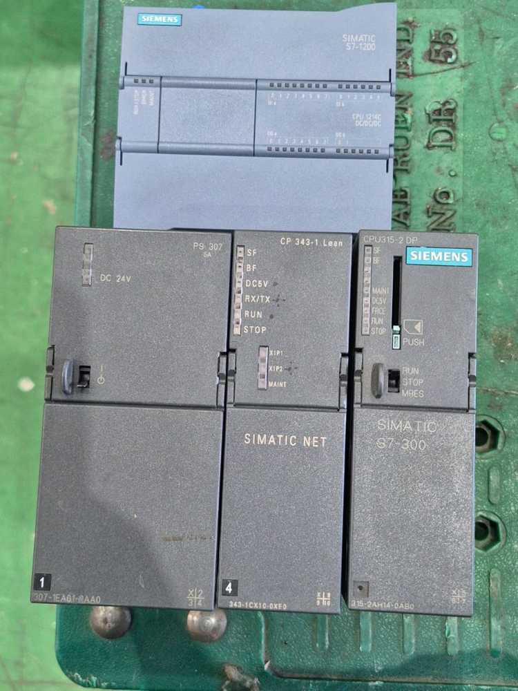 CNC 컨트롤러 및 모터 세트 010 5380 3005 이미지