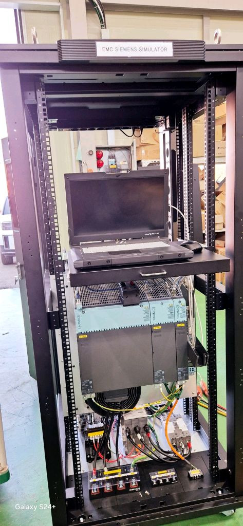 CNC 컨트롤러 및 모터 세트 010 5380 3005 이미지