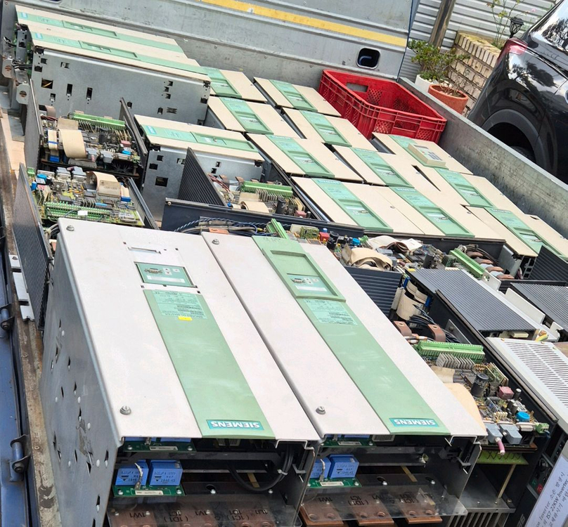 CNC 컨트롤러 및 모터 세트 010 5380 3005 이미지