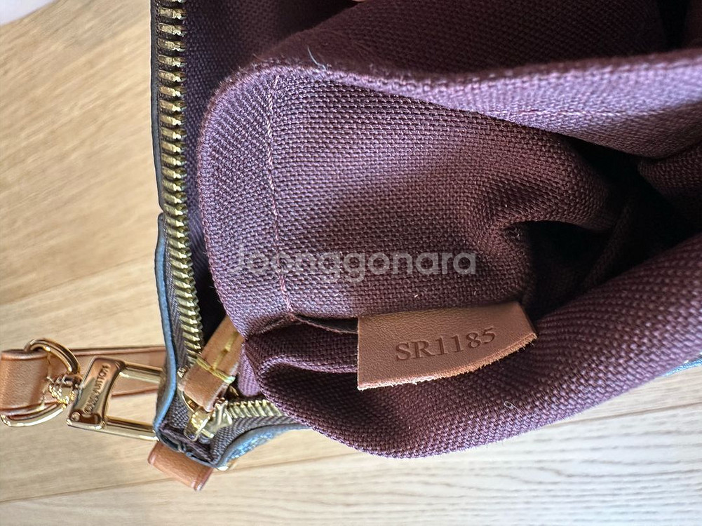 루이비통 튀렌느 pm사이즈--6