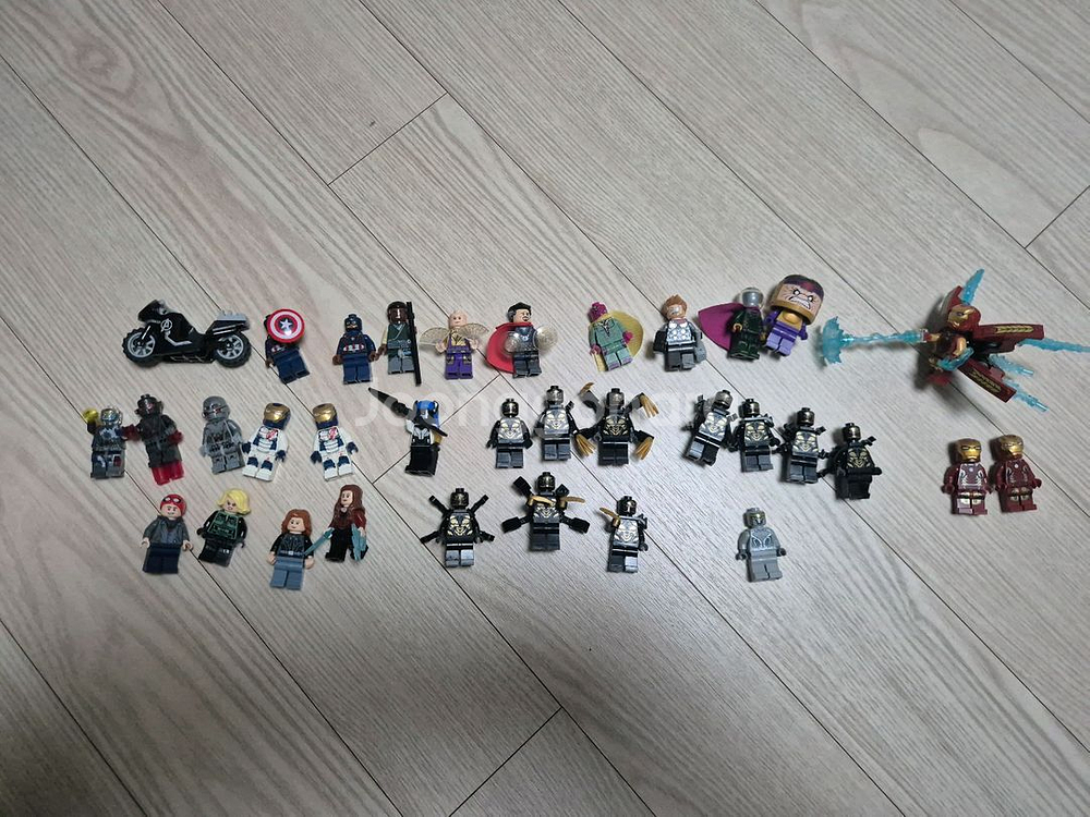 마블 어벤져스 미니피규어 팝니다--0