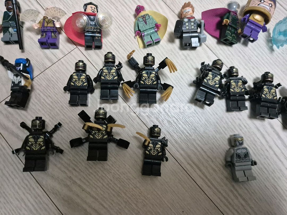 마블 어벤져스 미니피규어 팝니다--7