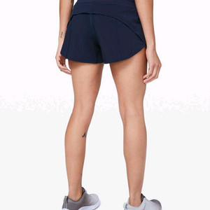 룰루레몬 Speed Up Short 4 사이즈 반바지
