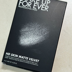 메이크업포에버 HD 스킨 매트 벨벳 파운데이션 1N00