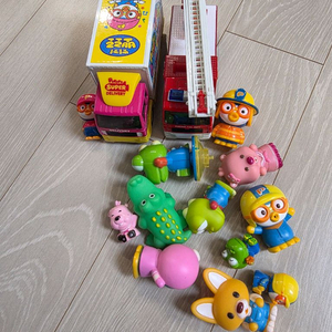 뽀로로 피규어 & 소방차, 택배차