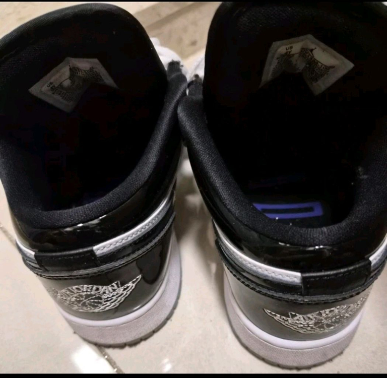 나이키 조던 DV1333-100 흰검 운동화 230mm--2