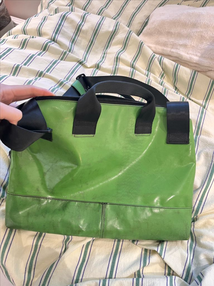 프라이탁 로이--1