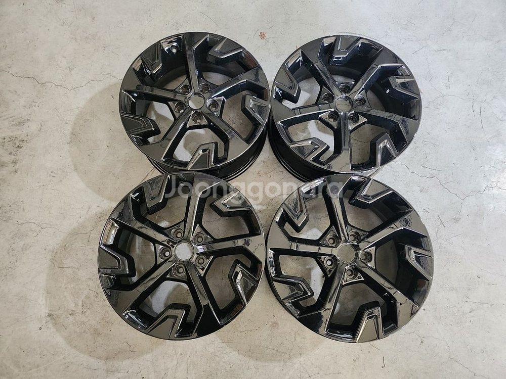 올뉴 스포티지 NQ5 18인치 하이브리드 블랙휠 순정휠 중고휠 판매--1