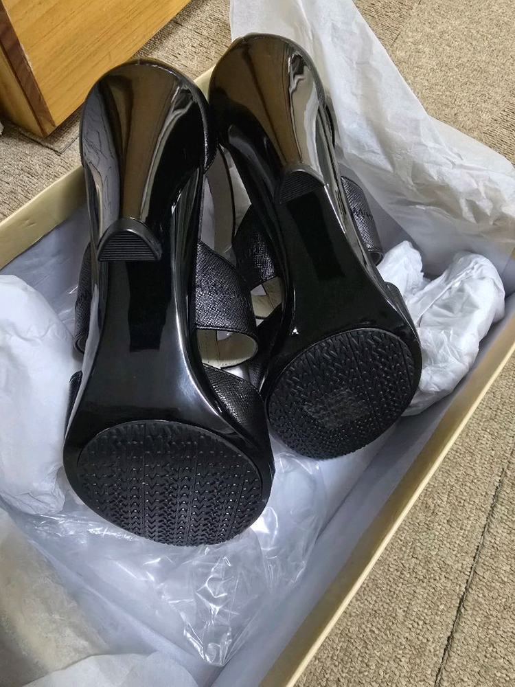 마이클코어스 샌들--1