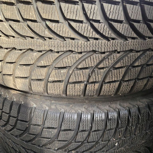 225 60 17 스노우타이어 미쉐린