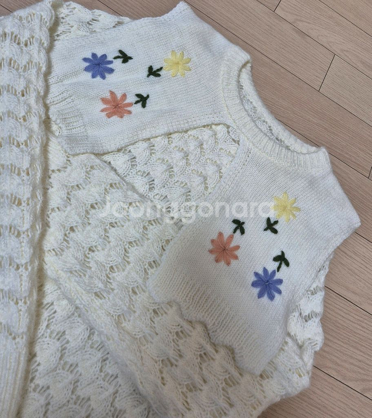 쿠오세 니트 m 새제품--1