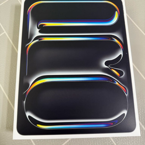 아이패드 프로 13 m5 (미개봉) 256GB wifi + 셀룰러 팝니다