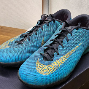 나이키 머큐리얼 X 베이퍼 7 아카데미 CR7 TF