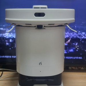 아이닉 i9 로봇 청소기 판매합니다