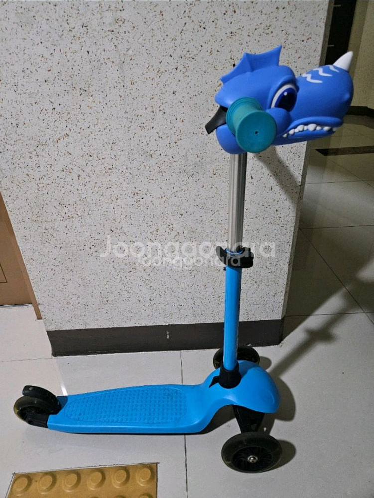 마이리틀타이거 아동 접이식 킥보드 LED--1