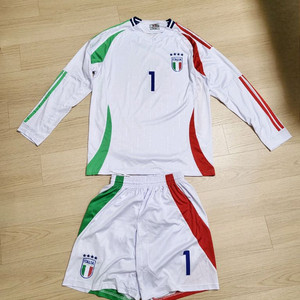 연말할인>이탈리아 축구 유니폼 세트 XL(100)