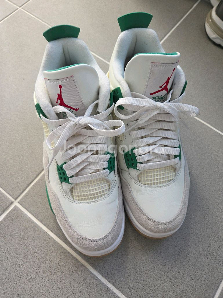 나이키 조던 4 나이키 SB 레트로 SP 파인 그린 255--0