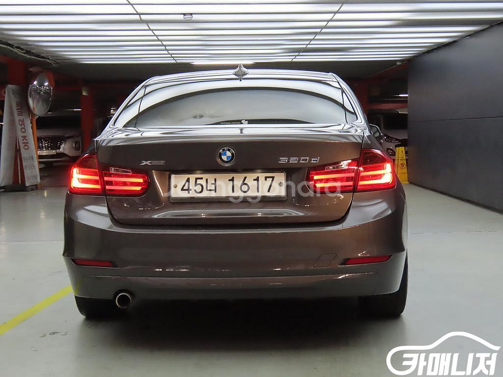 [BMW]3시리즈 (F30) 320d #가을특가--2