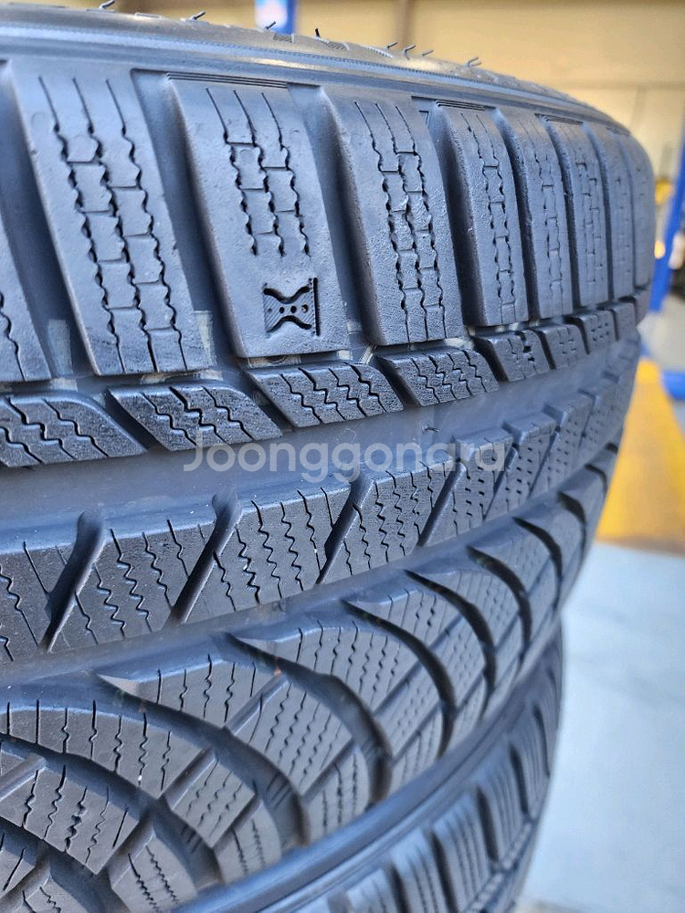 금호 윈터타이어 245 45 18, 275 40 18, 스노우타이어--5