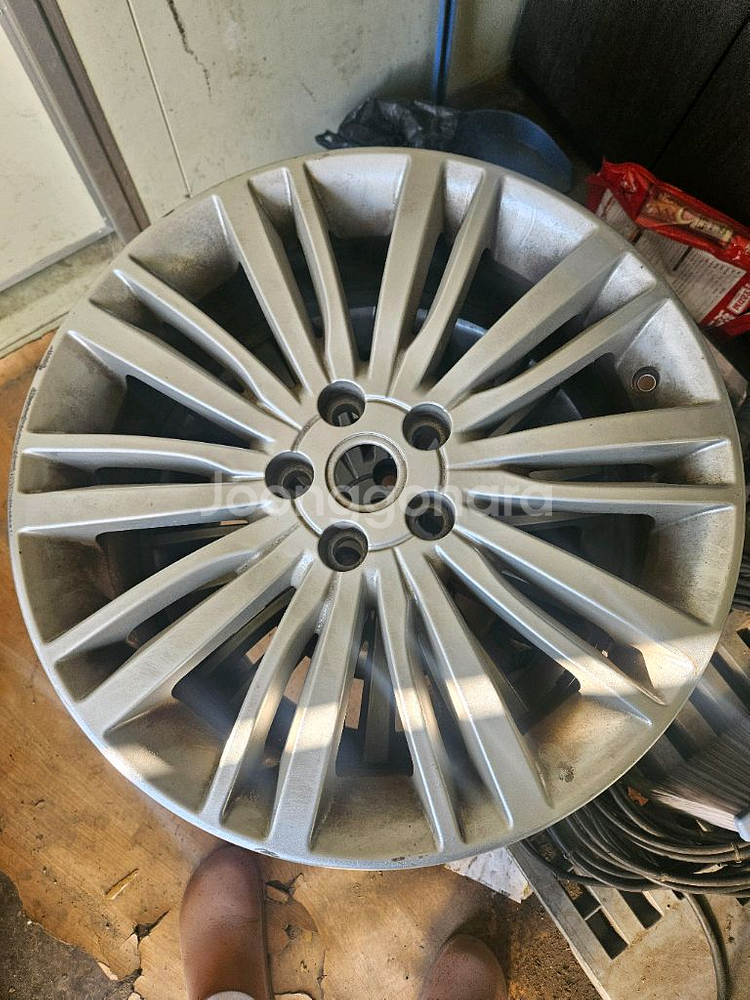 20인치 순정 알로이 휠--3