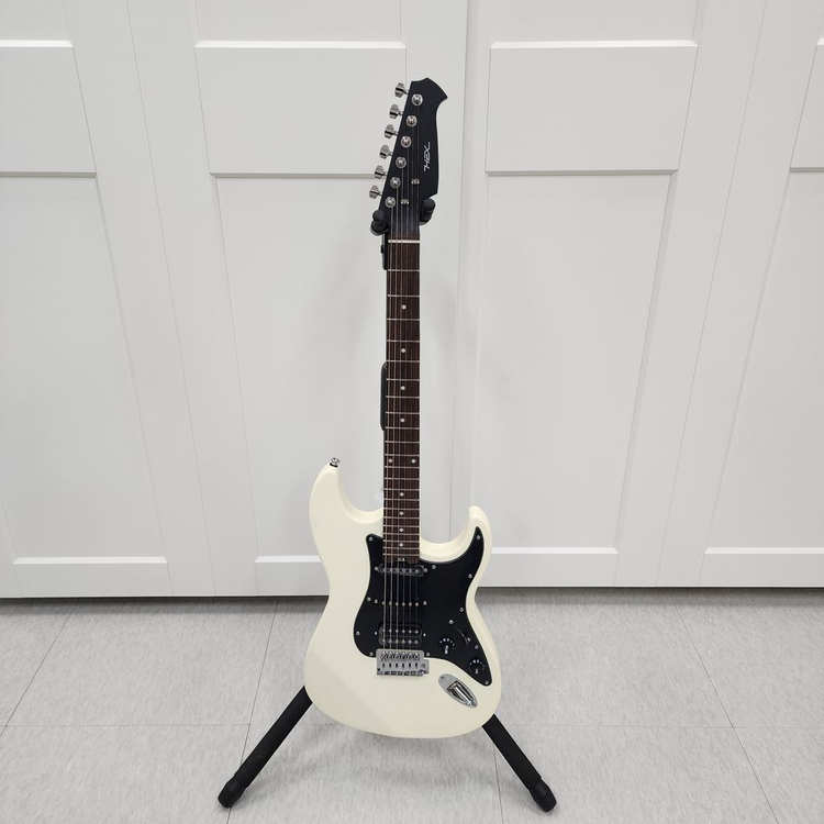 헥스 프로토타입 스트랫 일렉기타 E70 V2 IV--1