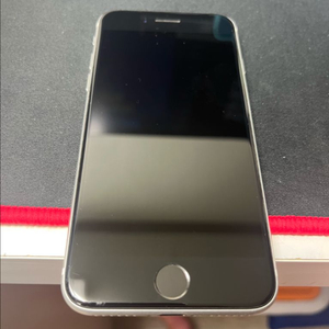 아이폰SE2 64g , 화이트 , 82%