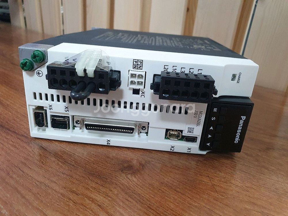 Panasonic 서보드라이버 MCDLN35SL 750W 미사용품--2