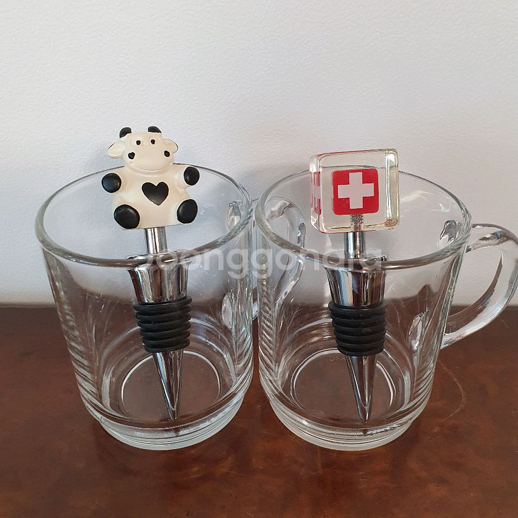 스위스 기념품 와인 병마개 2개 세트 (미사용)--0