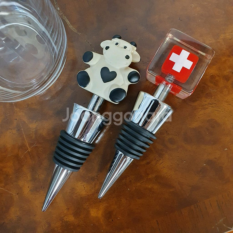 스위스 기념품 와인 병마개 2개 세트 (미사용)--2