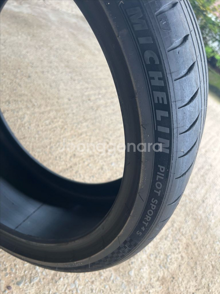 미쉐린 ps4s 245 35 19 한짝입니다--1