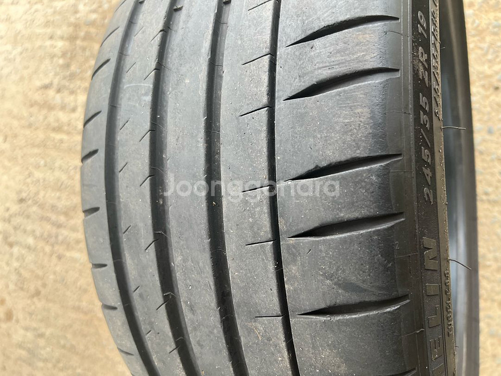미쉐린 ps4s 245 35 19 한짝입니다--3