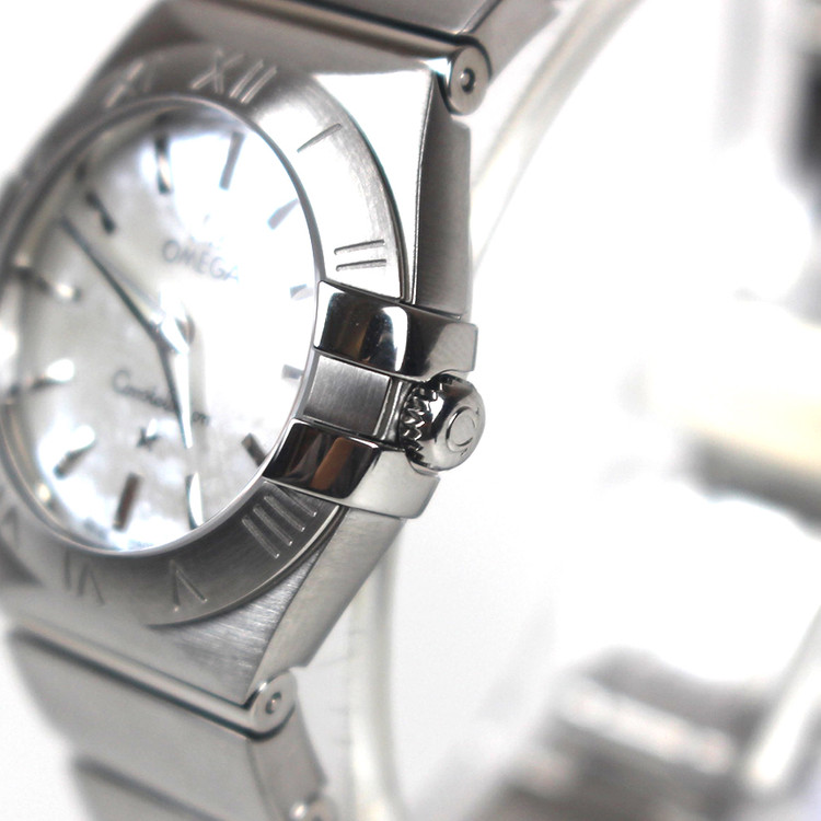 [중고명품다올] 오메가 컨스틸레이션 자개판 여성 쿼츠 시계 24mm 123.102.460.050.01 이미지