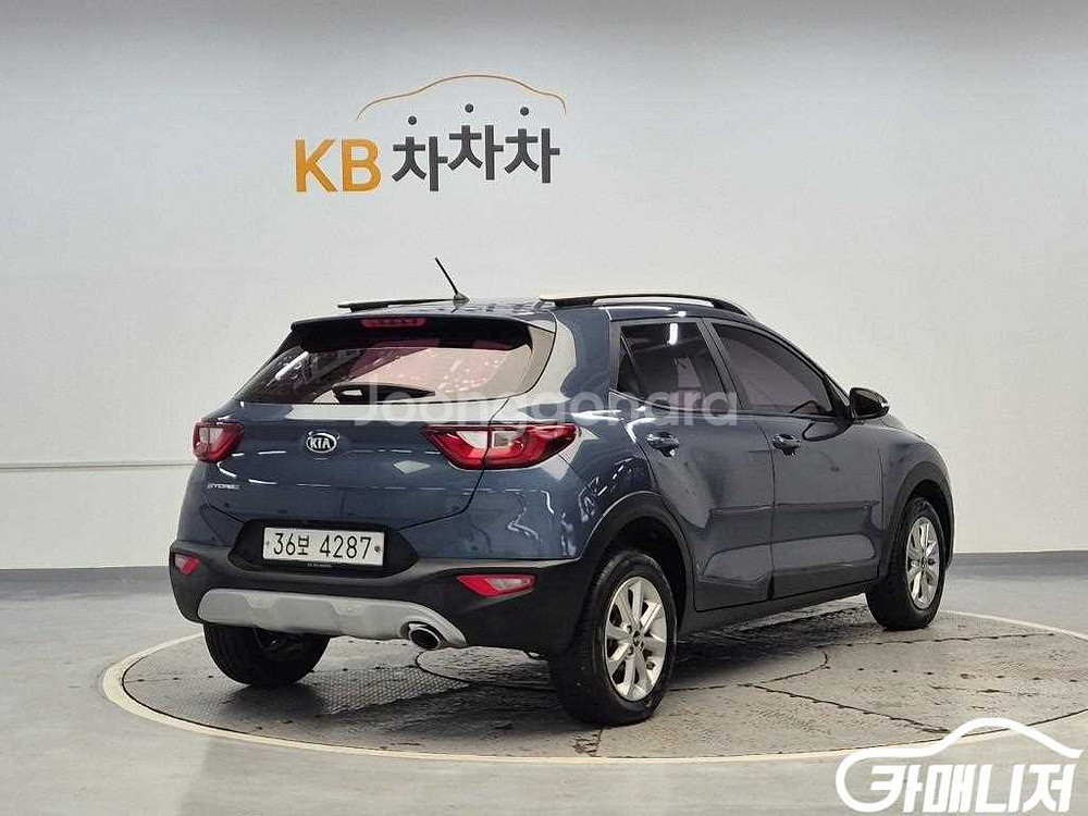 [기아]스토닉 디젤 1.6 디럭스 (5인승) #가을특가--2