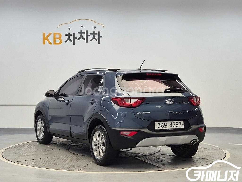 [기아]스토닉 디젤 1.6 디럭스 (5인승) #가을특가--1