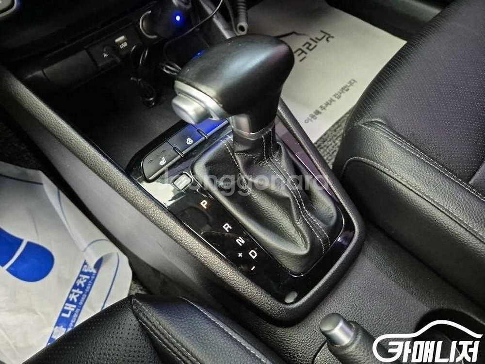 [기아]스토닉 디젤 1.6 디럭스 (5인승) #가을특가--7