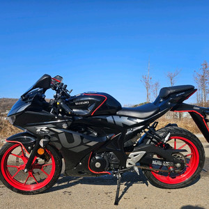 스즈키GSX-R125/21년식/1만키로/260만원