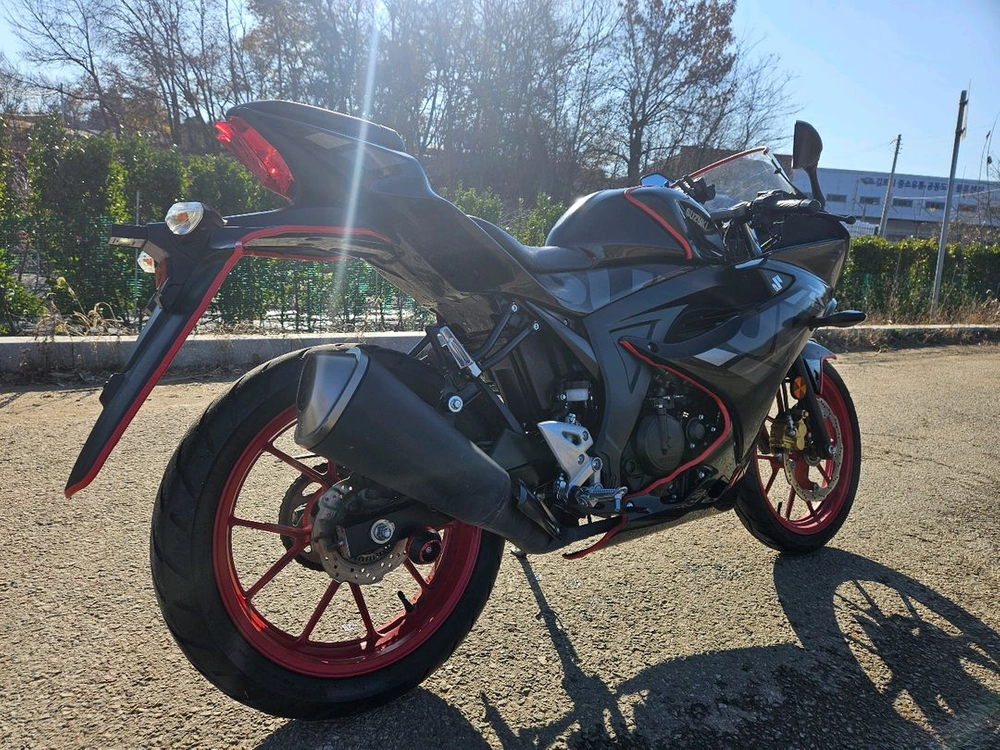 스즈키GSX-R125/21년식/1만키로/245만원 이미지