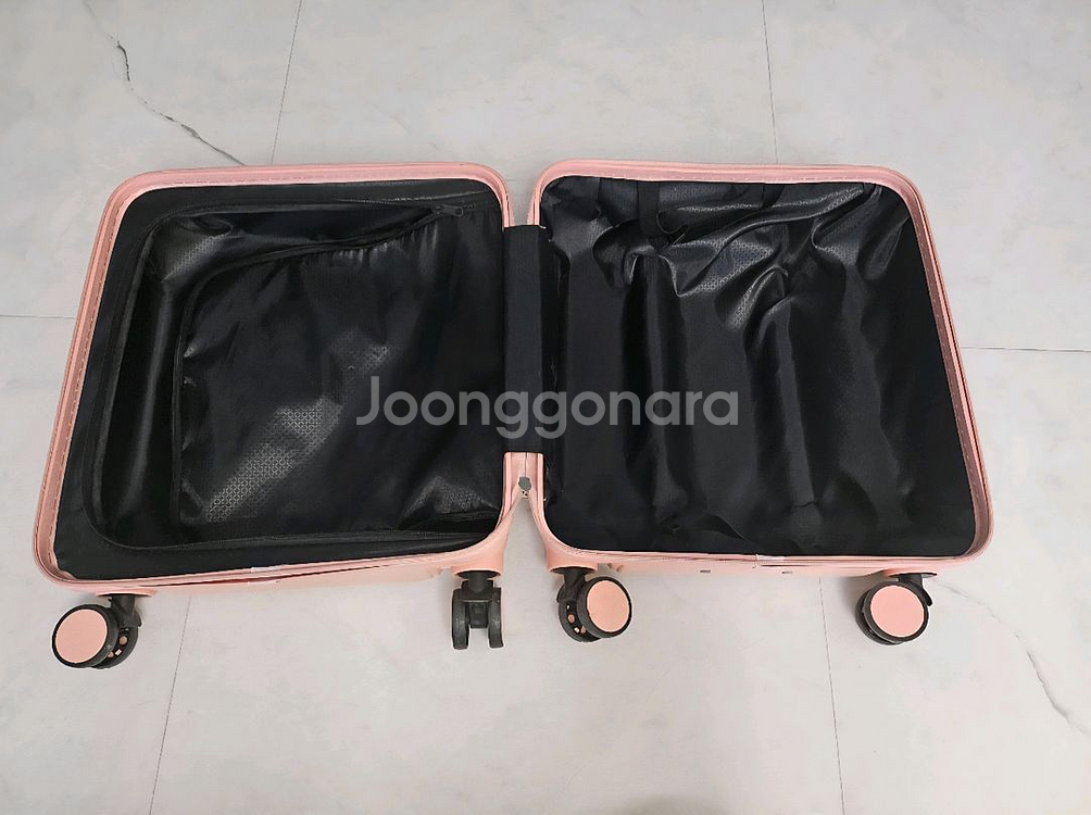 18인치 케리어 핑크 색상 각각 판매 해요--3