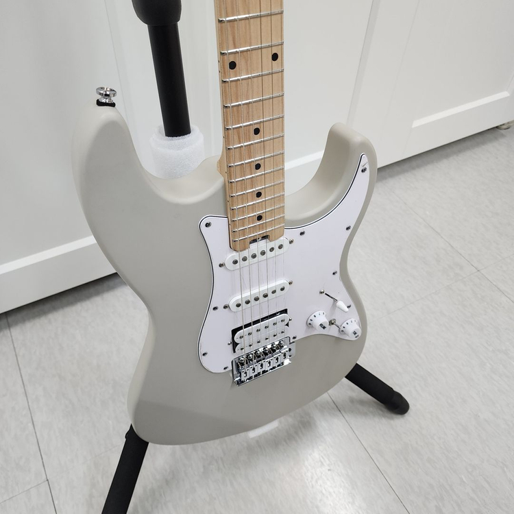 헥스 프로토타입 스트랫 일렉기타 E100 V2 PGY 이미지