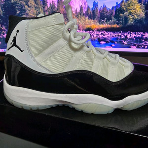 에어조던11레트로270 오프화이트덩크270