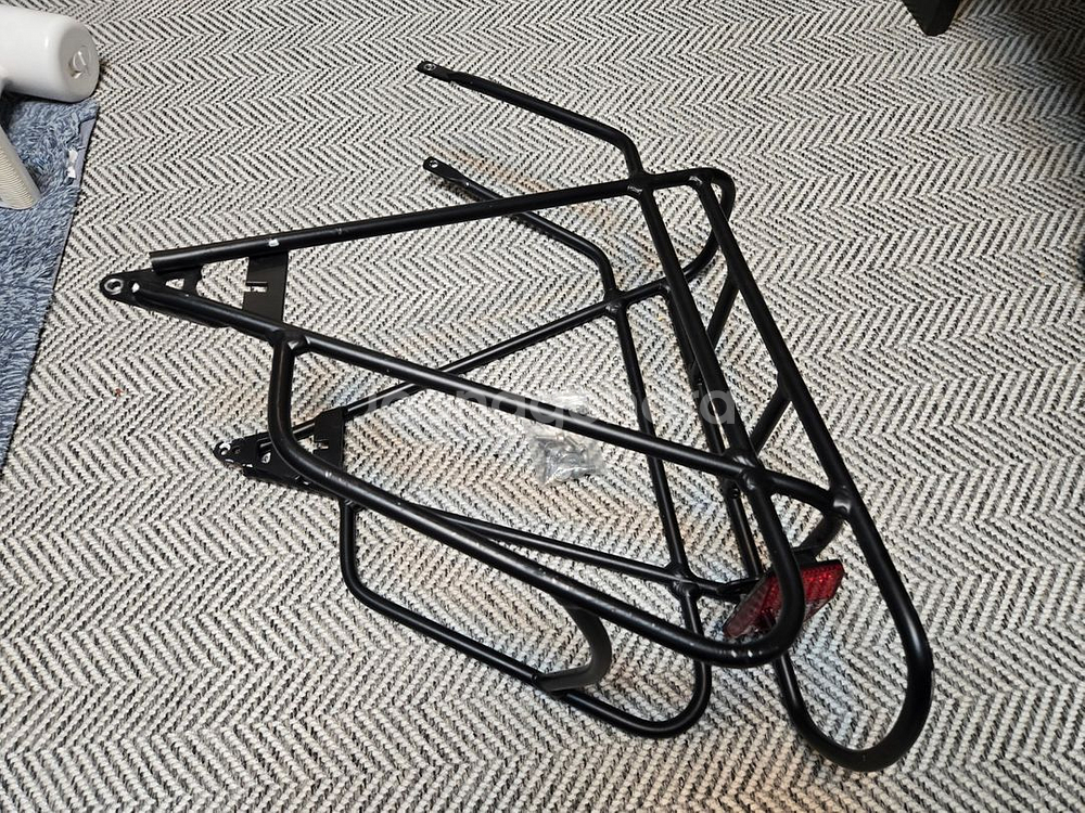 20인치 미니벨로 자전거 알루미늄 리어랙(짐받이) 팝니다.--1